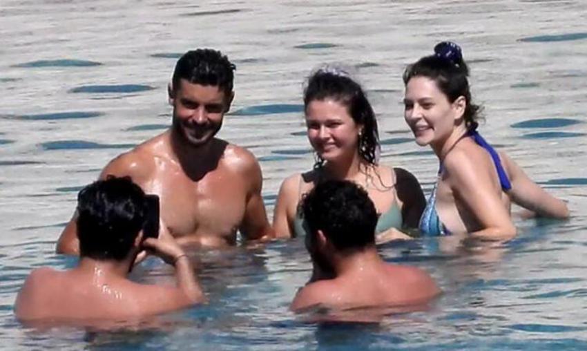 Yıldız Çağrı Atiksoy-Berk Oktay aşka geldi