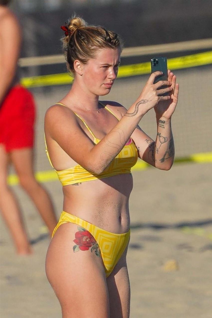 Ireland Baldwin sevgilisinin fotoğraflarını çekti