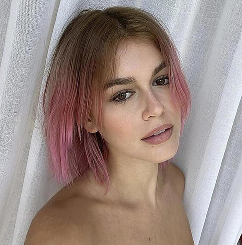 Kaia Gerber 'Bunu yapacağımı hiç düşünmezdim' dedi ve yaptı...