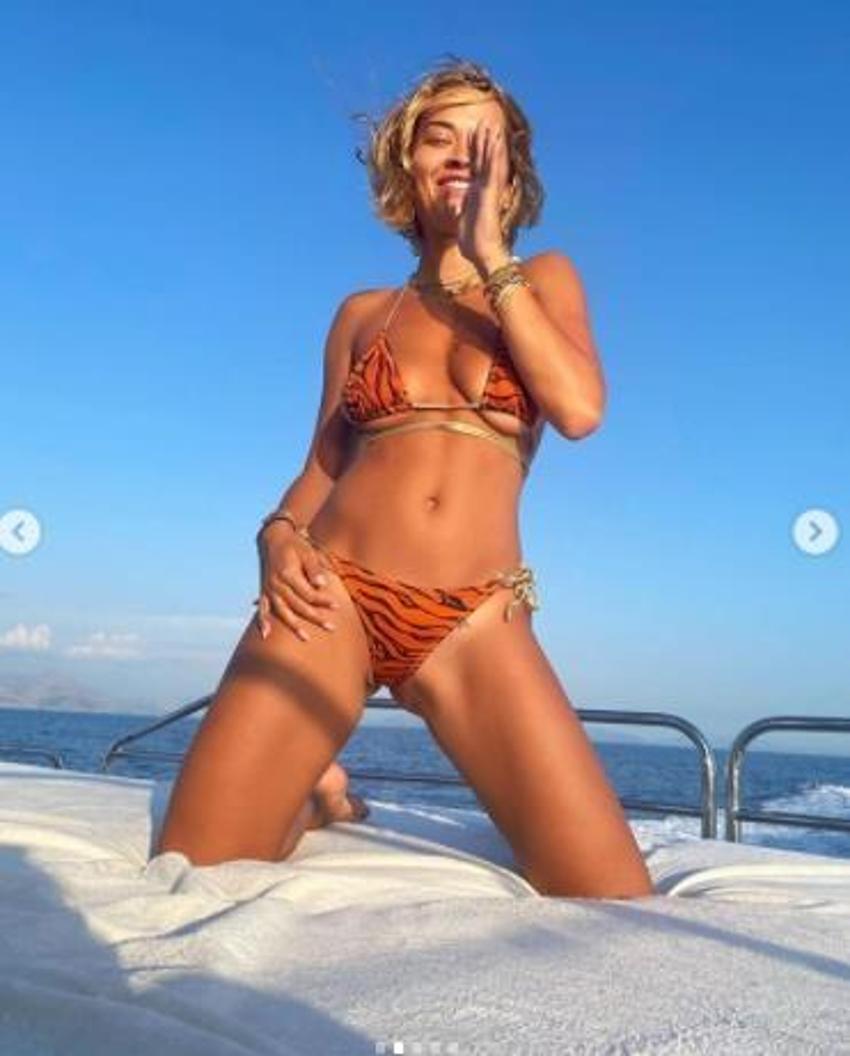 Rita Ora'nın tatil için harcadığı miktar dudak uçuklattı!
