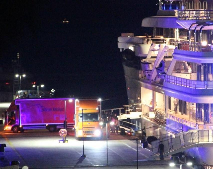 Katar kraliyet ailesi, 2 kamyon eşya 500 valizle Bodrum’a geldi