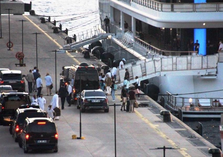 Katar kraliyet ailesi, 2 kamyon eşya 500 valizle Bodrum’a geldi