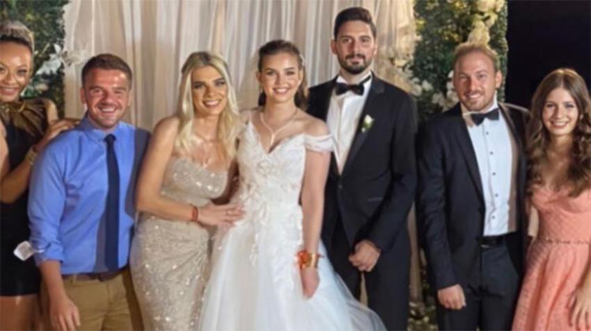 Sihirli Annem'in küçük yıldızı evlendi
