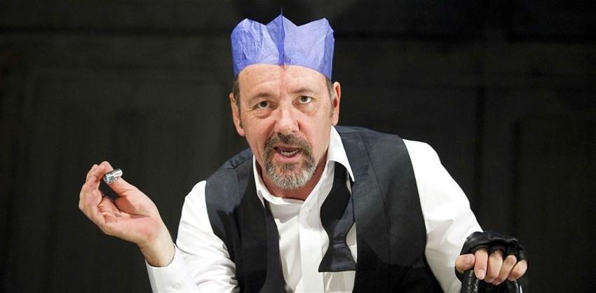 Kevin Spacey hakkında şok eden iddia! Erkek çocuklarını istismar etti
