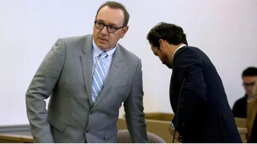 Kevin Spacey hakkında şok eden iddia! Erkek çocuklarını istismar etti