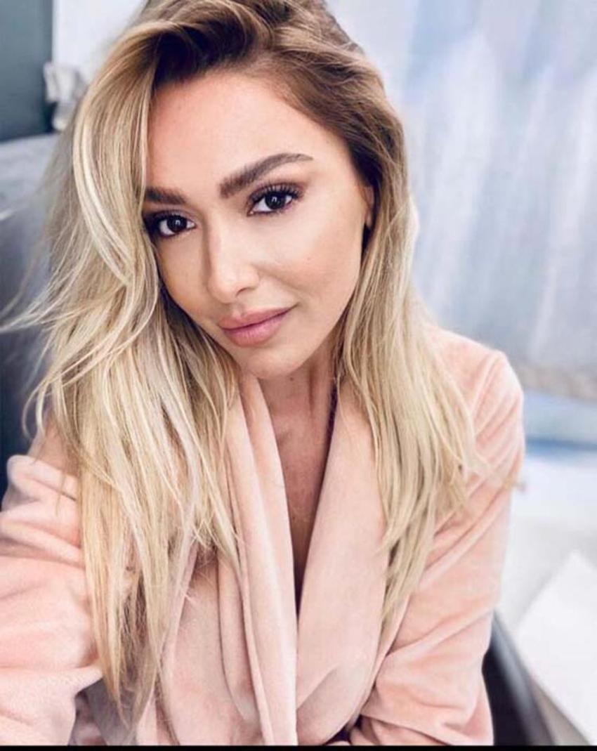 Hadise ağladığı anları paylaştı!