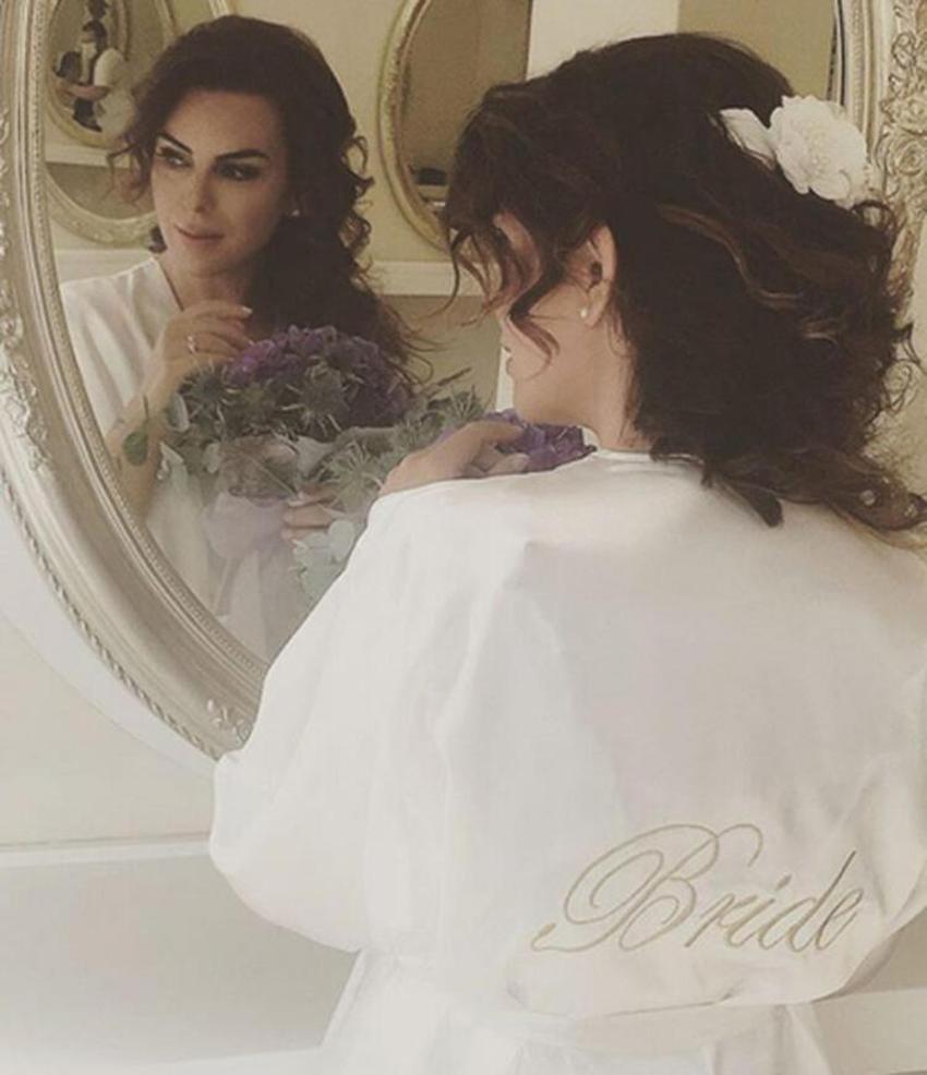 Seren Fosforoğlu nikah masasında gözyaşlarına boğuldu