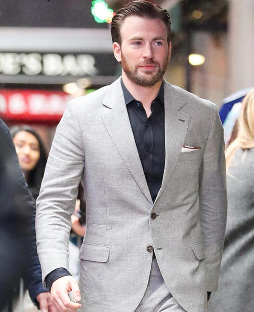 Çıplak fotoğraf sonrası Chris Evans'tan mesaj var