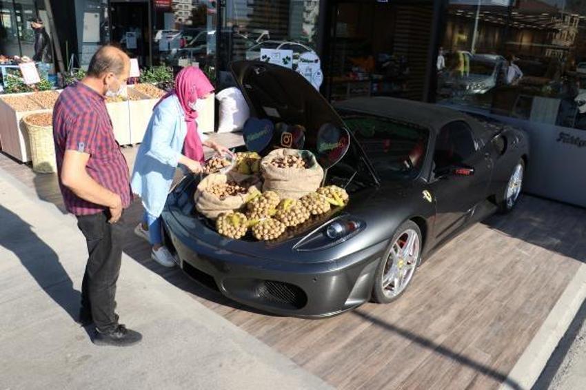 Bu sefer de ceviz! 1.5 milyonluk lüks otomobilin bagajında...