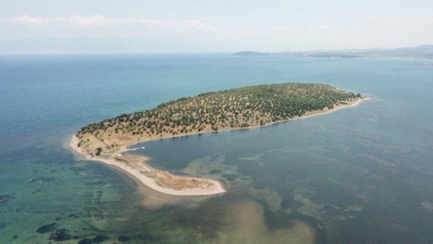 Hülya Avşar 55 milyon TL'ye ada satın aldı!