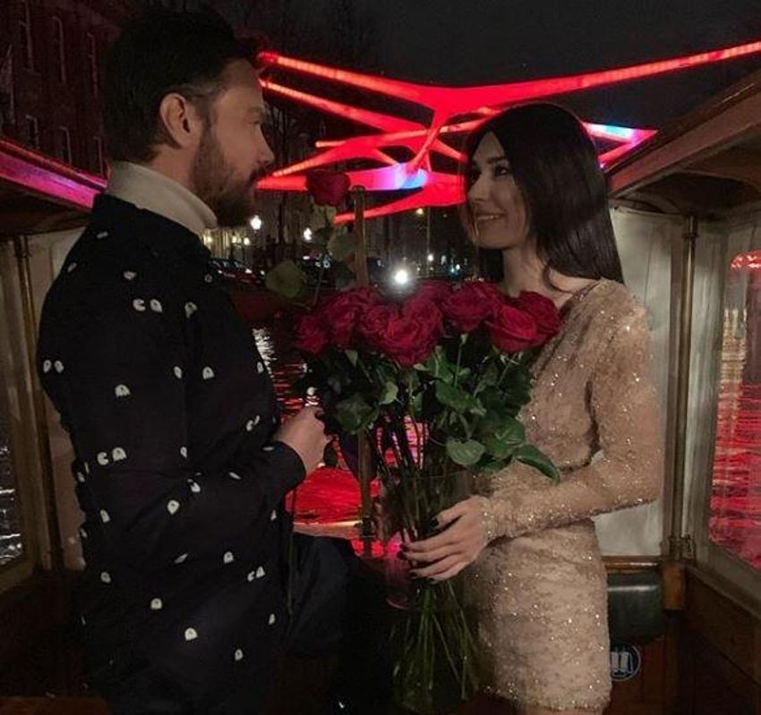 Sinan Akçıl'dan konuşulacak itiraf! "İlk defa tek eşliyim"