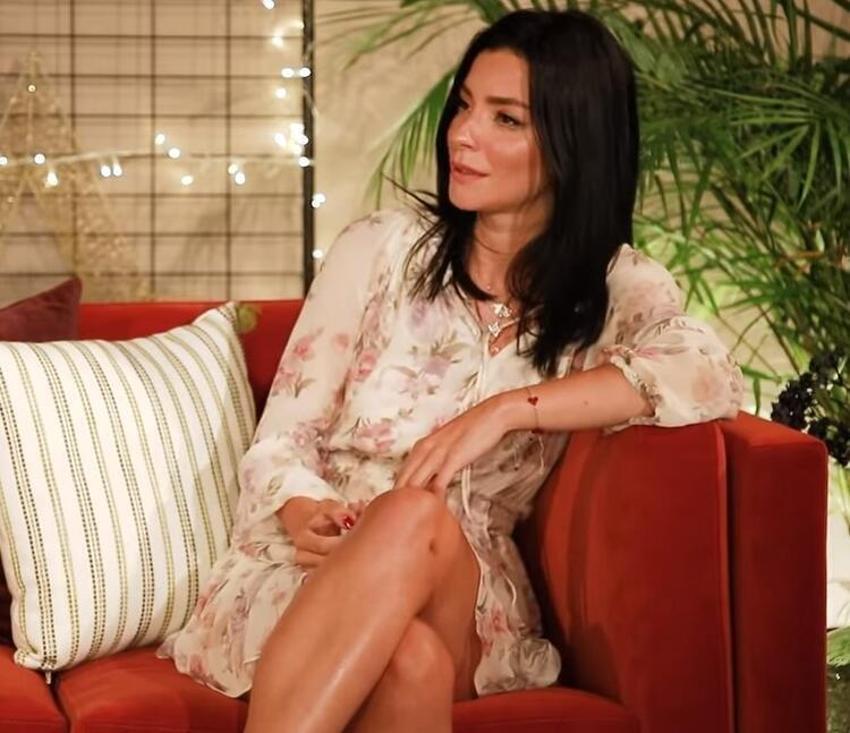 Merve Boluğur tarzıyla dikkat çekti