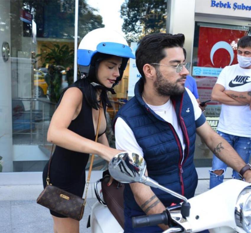Merve Boluğur tarzıyla dikkat çekti