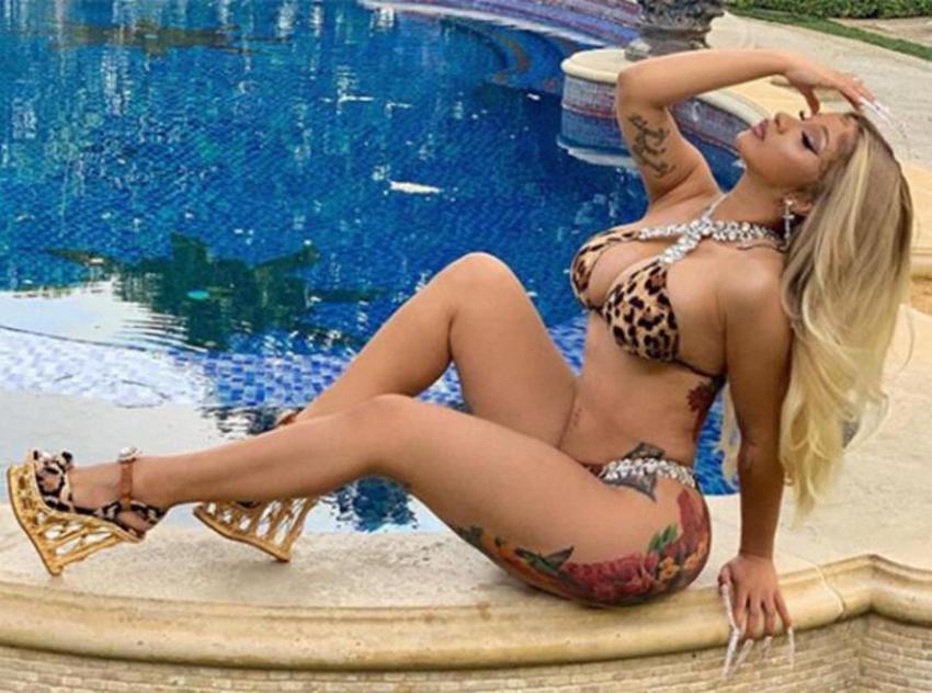 Cardi B. çıplak fotoğrafını paylaştı! 'Suçlu kimse değil...'