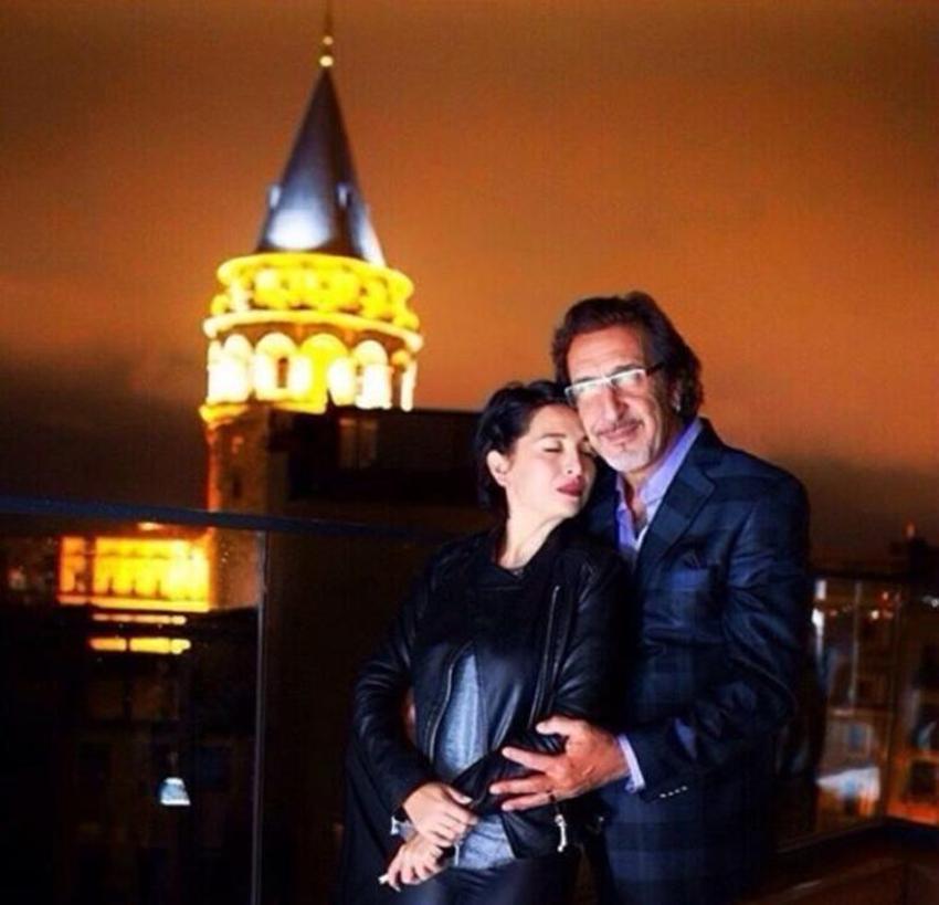 Cem Özer'den romantik paylaşım