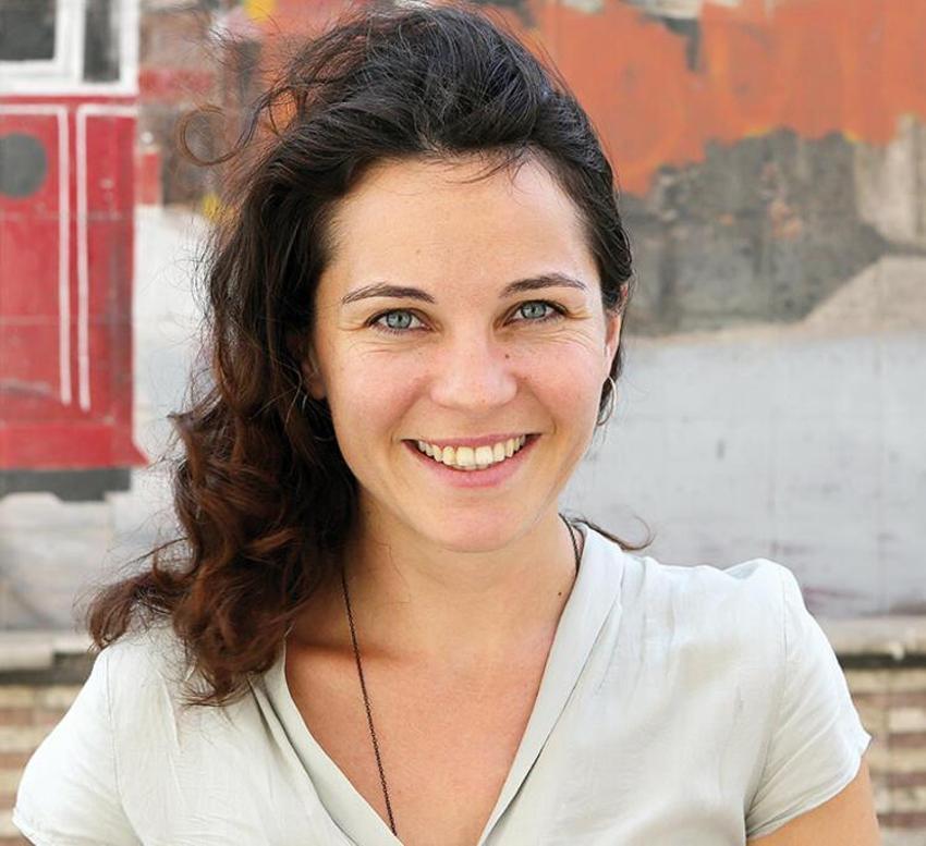 Tülin Özen: Şok oldum, herkes birbiriyle sevişmek zorundaymış