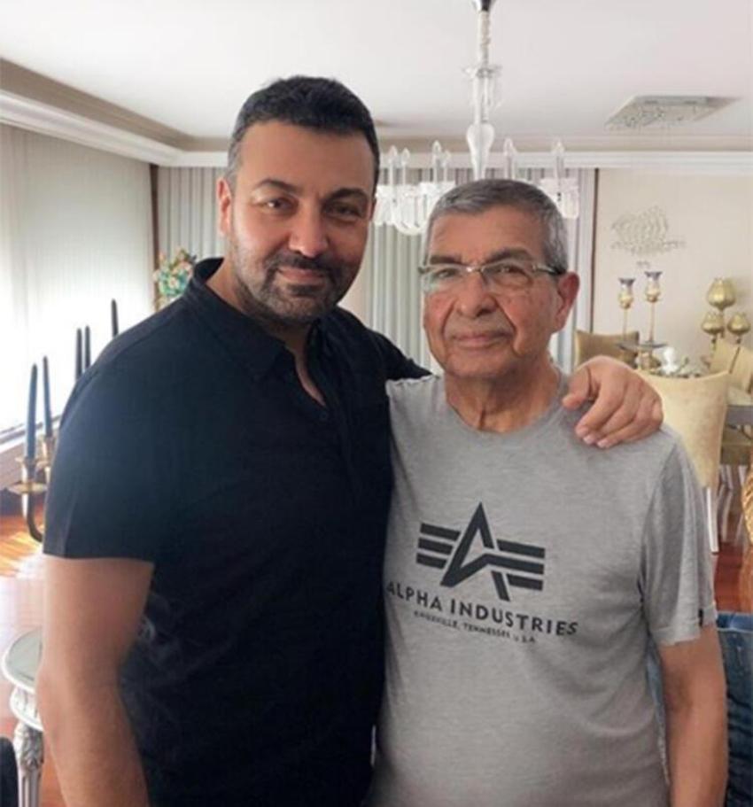 Saruhan Hünel ve Aslı Hünel'in babası korona virüs nedeniyle hayatını kaybetti