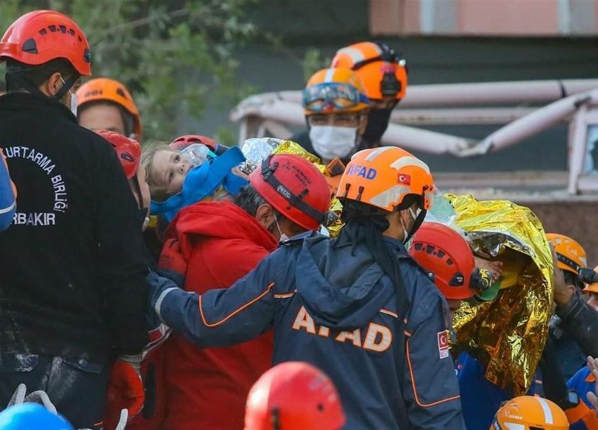 91. saatte Ayda mucizesi! 'Ağlaya ağlaya çıkardık...'