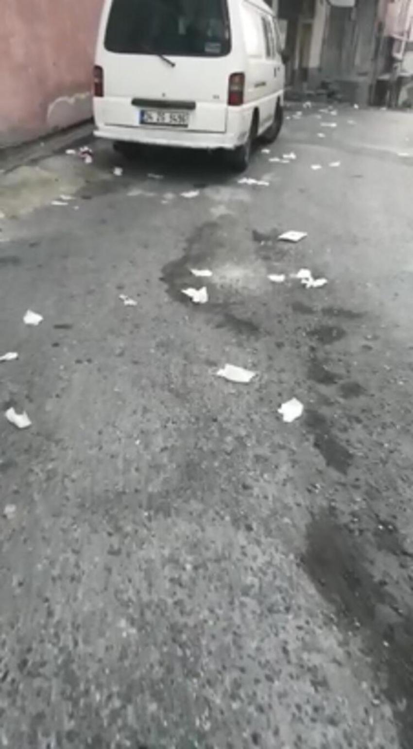 Dans edip mahallenin ortasında fuhuş pazarlığı yaptılar