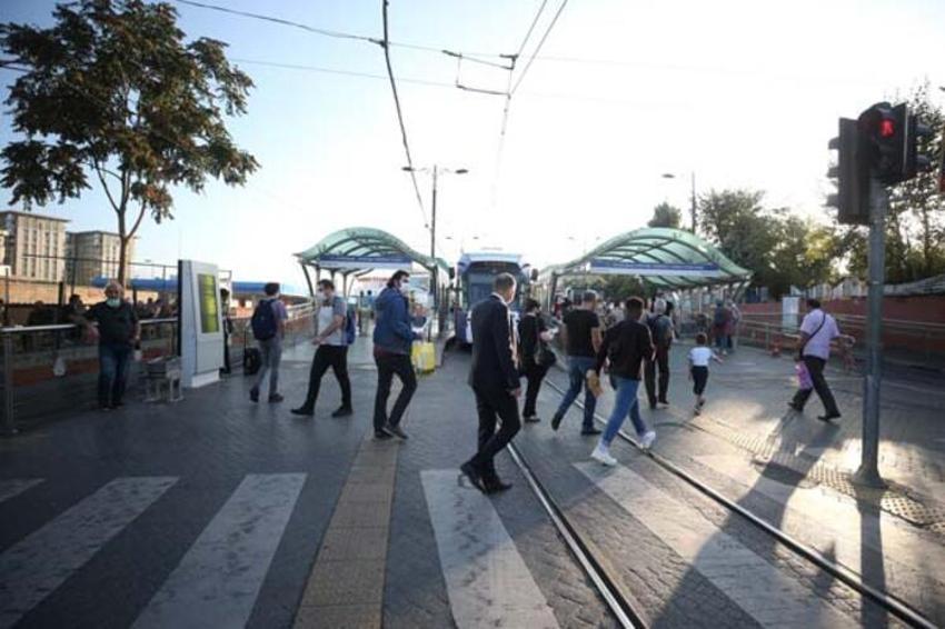 Koronavirüs yasakları peş peşe geldi! İstanbul ve Ankara'da 65 yaş üstü için sokağa çıkma kısıtlaması...