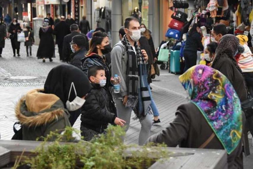 Koronavirüs yasakları peş peşe geldi! İstanbul ve Ankara'da 65 yaş üstü için sokağa çıkma kısıtlaması...