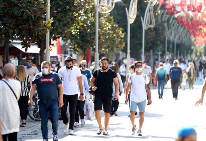 Koronavirüs yasakları peş peşe geldi! İstanbul ve Ankara'da 65 yaş üstü için sokağa çıkma kısıtlaması...