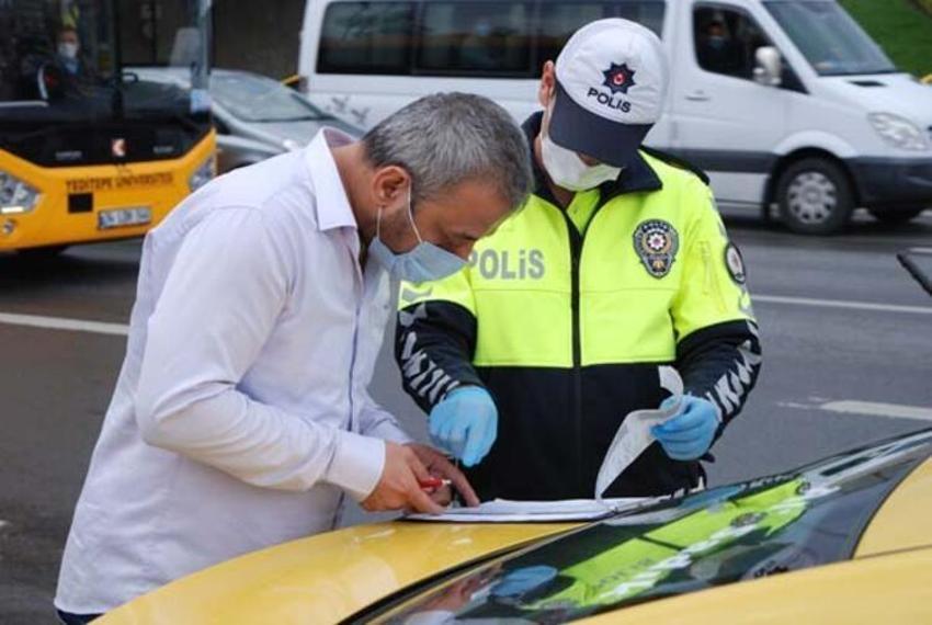 Koronavirüs yasakları peş peşe geldi! İstanbul ve Ankara'da 65 yaş üstü için sokağa çıkma kısıtlaması...