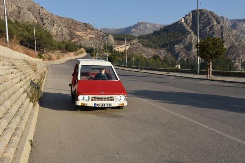 1975 model otomobilini satışa çıkardı! Gören şok oluyor...
