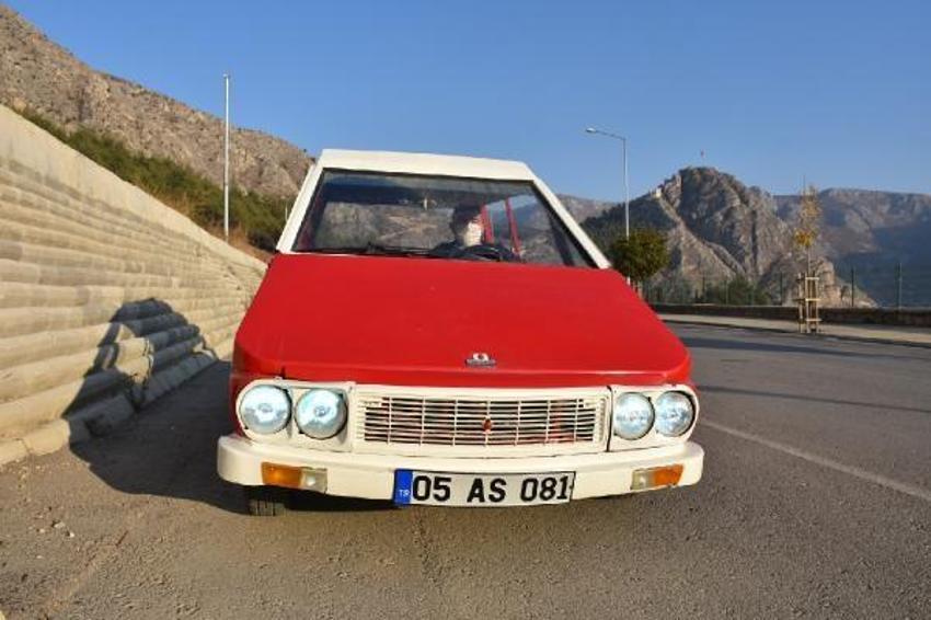 1975 model otomobilini satışa çıkardı! Gören şok oluyor...