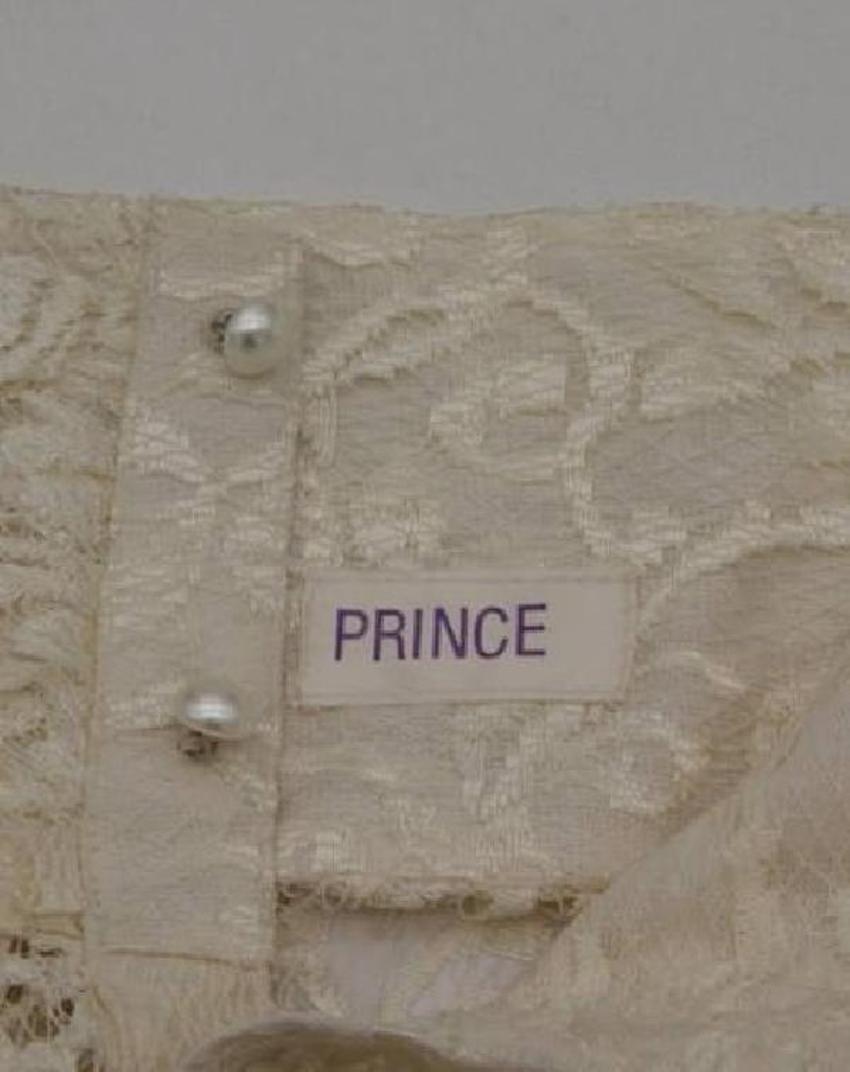 ABD'de dünyaca ünlü isimlerin eşyaları açık artırmayla satılacak