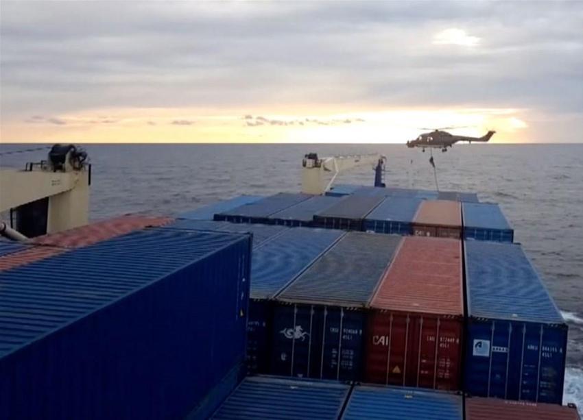 Akdeniz'de sıcak saatler! Alman askerleri Türk gemisine çıktı, Türkiye harekete geçti...