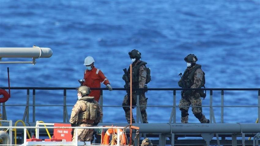 Akdeniz'de sıcak saatler! Alman askerleri Türk gemisine çıktı, Türkiye harekete geçti...