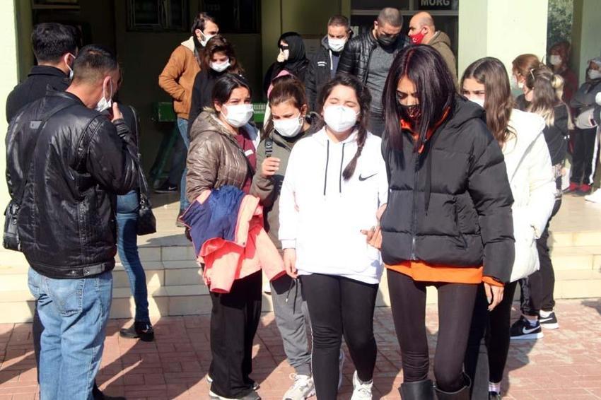 Adana'yı yasa boğan ölüm! Gözyaşları arasında toprağa verildi