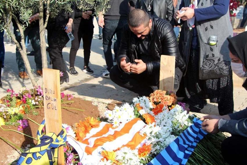 Adana'yı yasa boğan ölüm! Gözyaşları arasında toprağa verildi