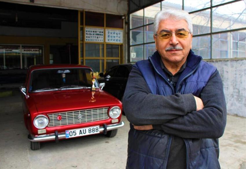 1975 model 'Murat 124' otomobilini 100 bin liraya satıyor! Cem Yılmaz bile...