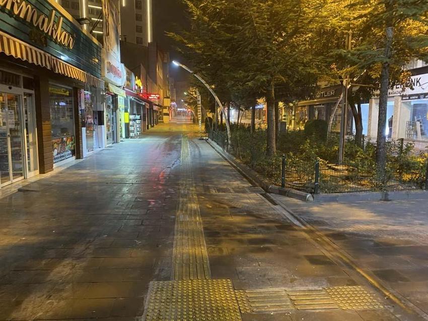 Hafta içi ve hafta sonu sokağa çıkma yasağı ile ilgili yeni karar! Yılbaşı 4 gün yasak...
