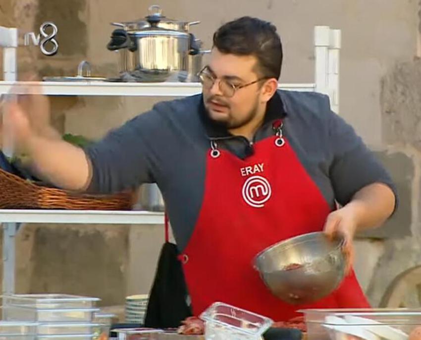 MasterChef'te Eray ve Emir arasında sinirler gerildi! 'Bana caz yapma'