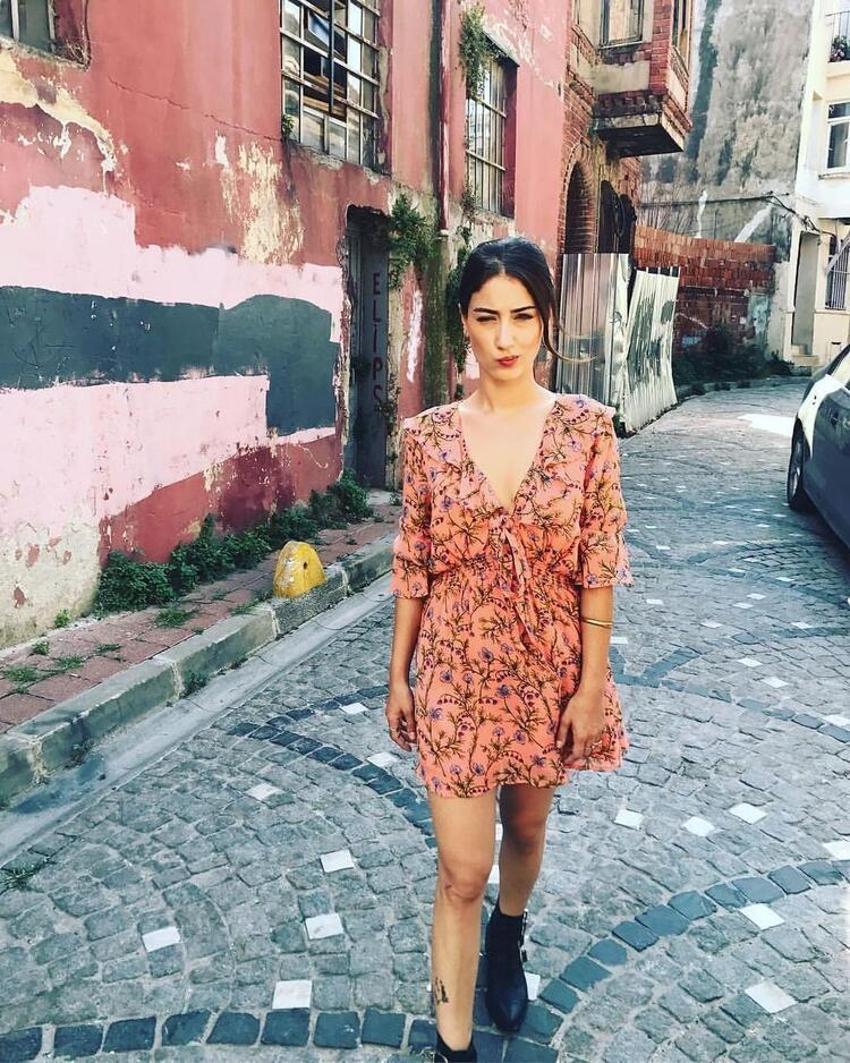 Hazal Kaya kararını verdi!