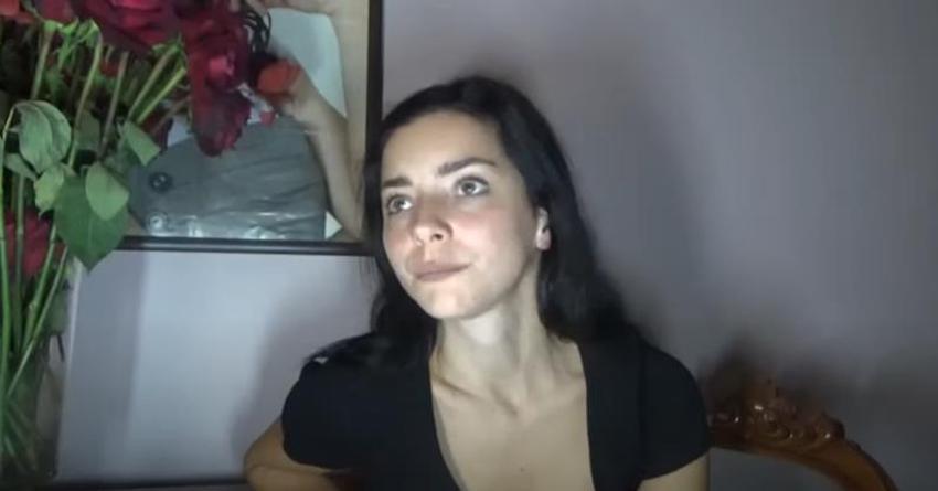 Merve Boluğur şimdi de aşk doktoru oldu!