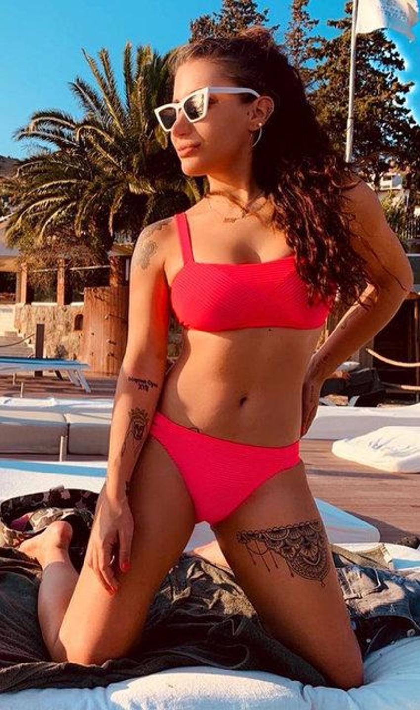 İrem Derici'den takipçisine photoshop yanıtı! 'Doğru söyle...'