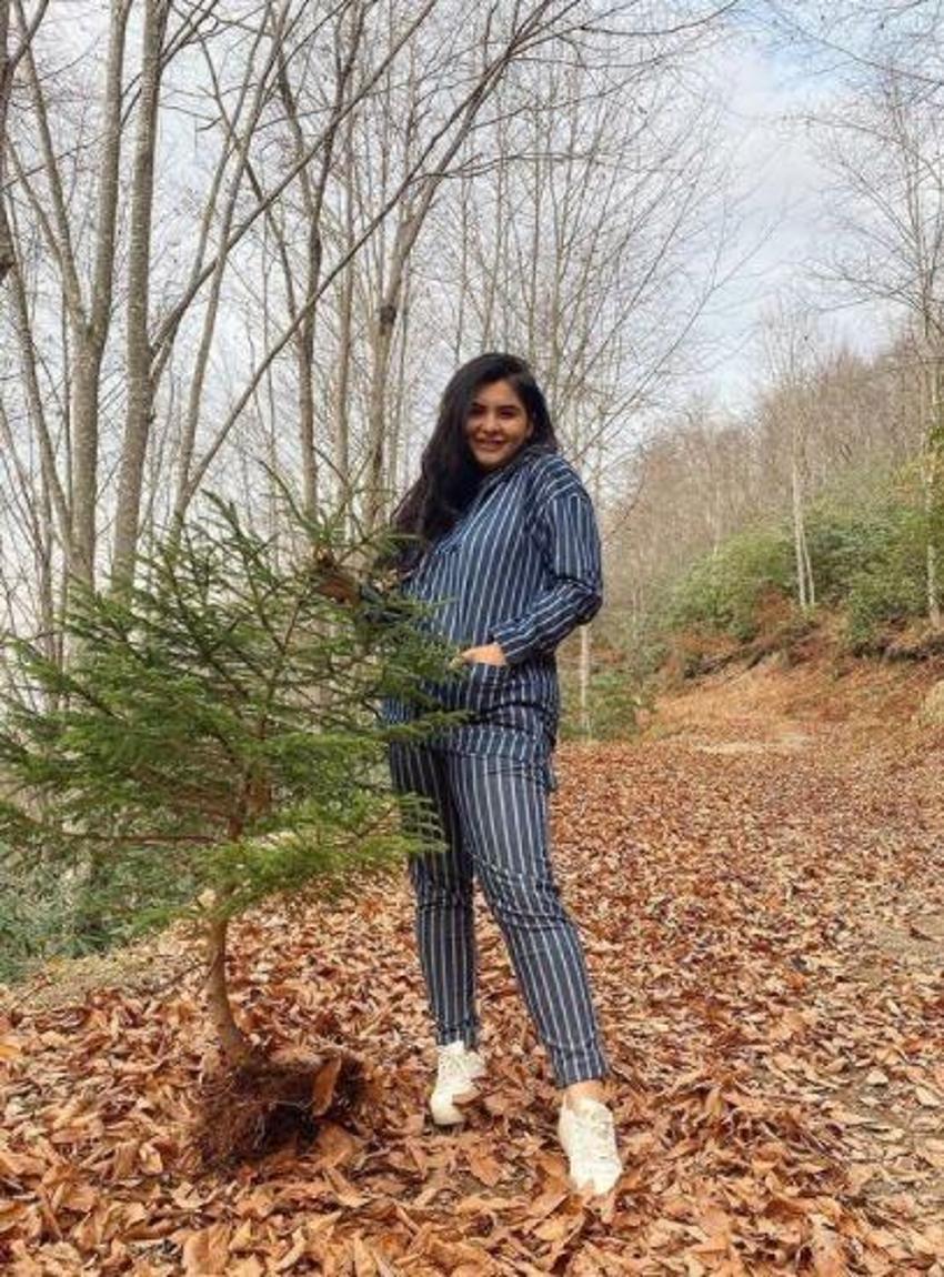 Hanife Gürdal'ın eski halinden eser kalmadı! Tarzı olay oldu...