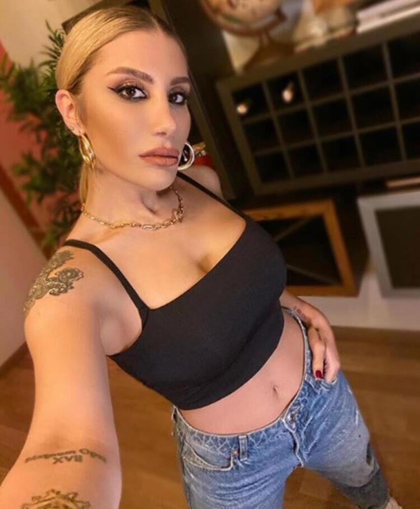 İrem Derici'den aşı ile ilgili ilk yorum! "Bittim gözün aydın!"