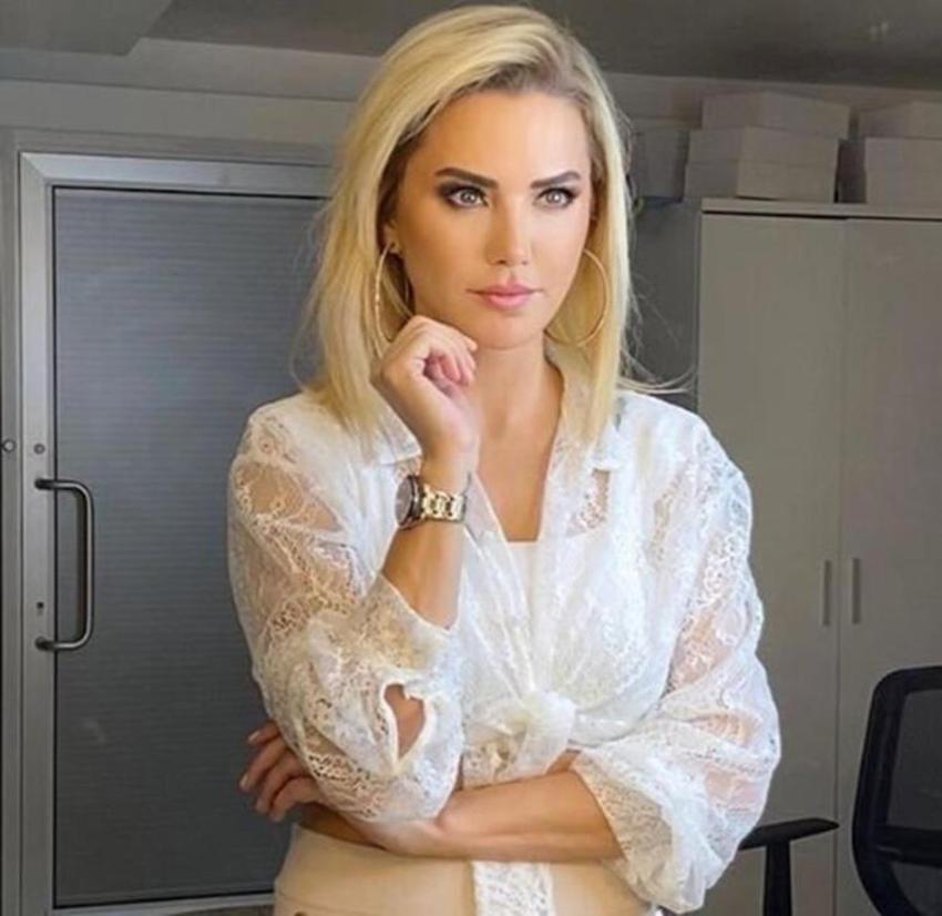 Ece Erken ile sevgilisi Şafak Mahmutyazıcıoğlu ayrıldı