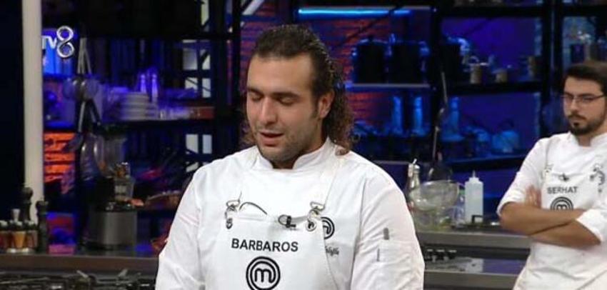 Masterchef'te bir kaşık daha atıldı! Emir'den sonra...