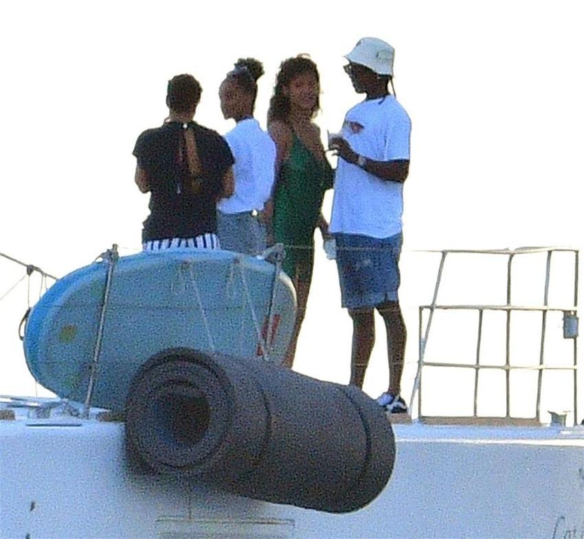 Rihanna sevgilisi ASAP Rocky Barbados'ta tatilde!