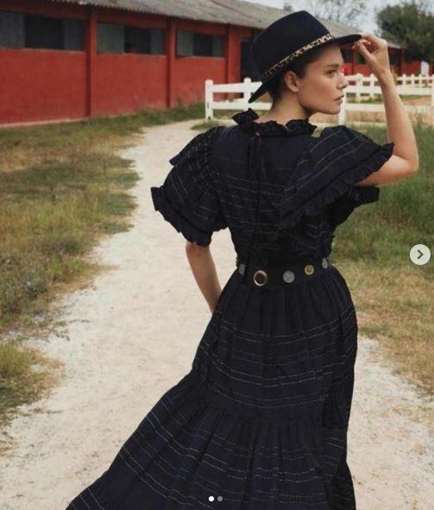Burcu Biricik'ten şaşırtan açıklama! 'Yapıştır gitsin...'