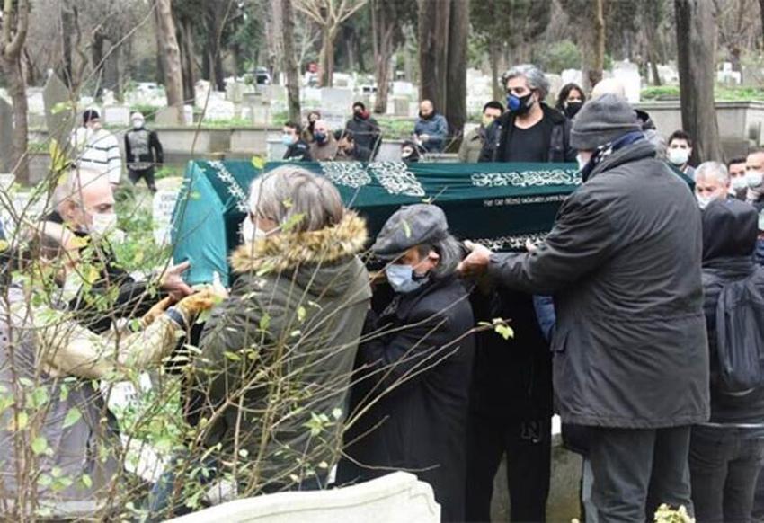Usta müzisyen İsmail Soyberk son yolculuğuna uğurlandı