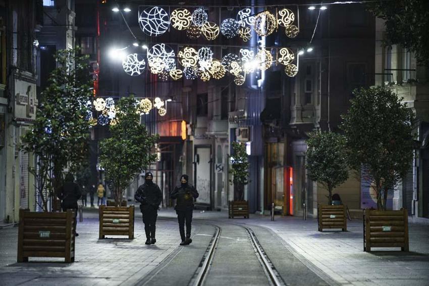 Sokağa çıkma yasağı ile ilgili yeni gelişme! 81 ile yazı gitti, onlara da izin çıktı...