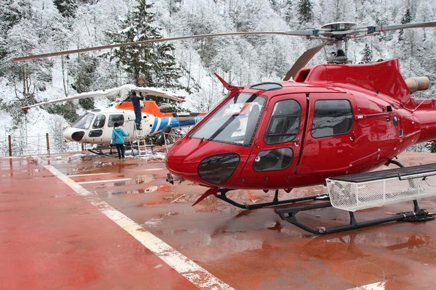 Avrupalı kayakçılar Türkiye'ye akın ettiler! Helikopterle Kaçkarlar'a...