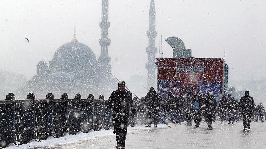 İstanbul'a kar geliyor! Tarih verildi ve ilçe ilçe açıklandı...